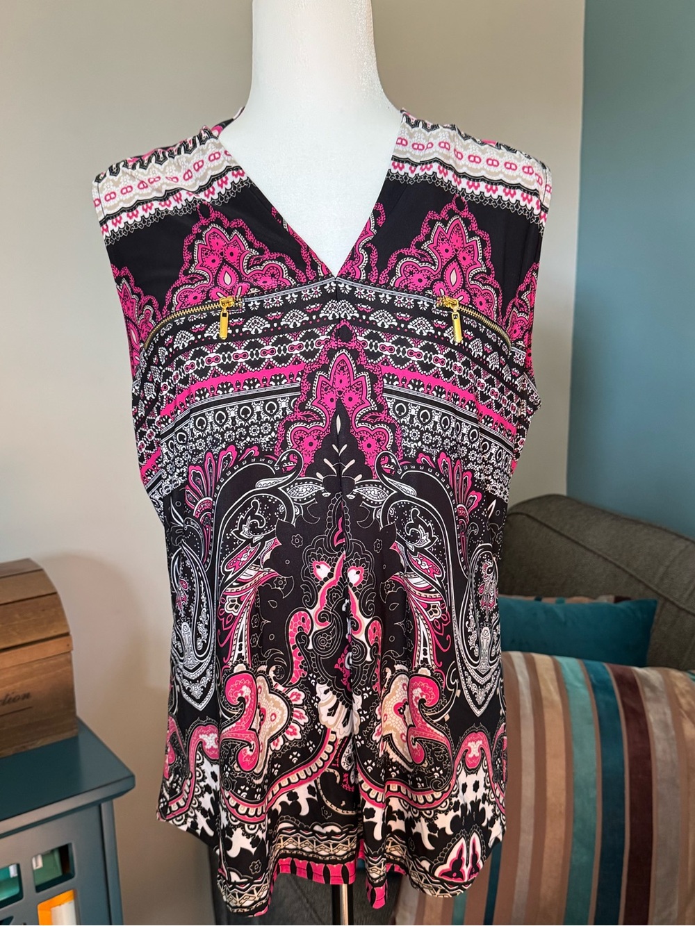 INC Sleeveless Paisley Print V-Neck Top in Black & Hot Pink